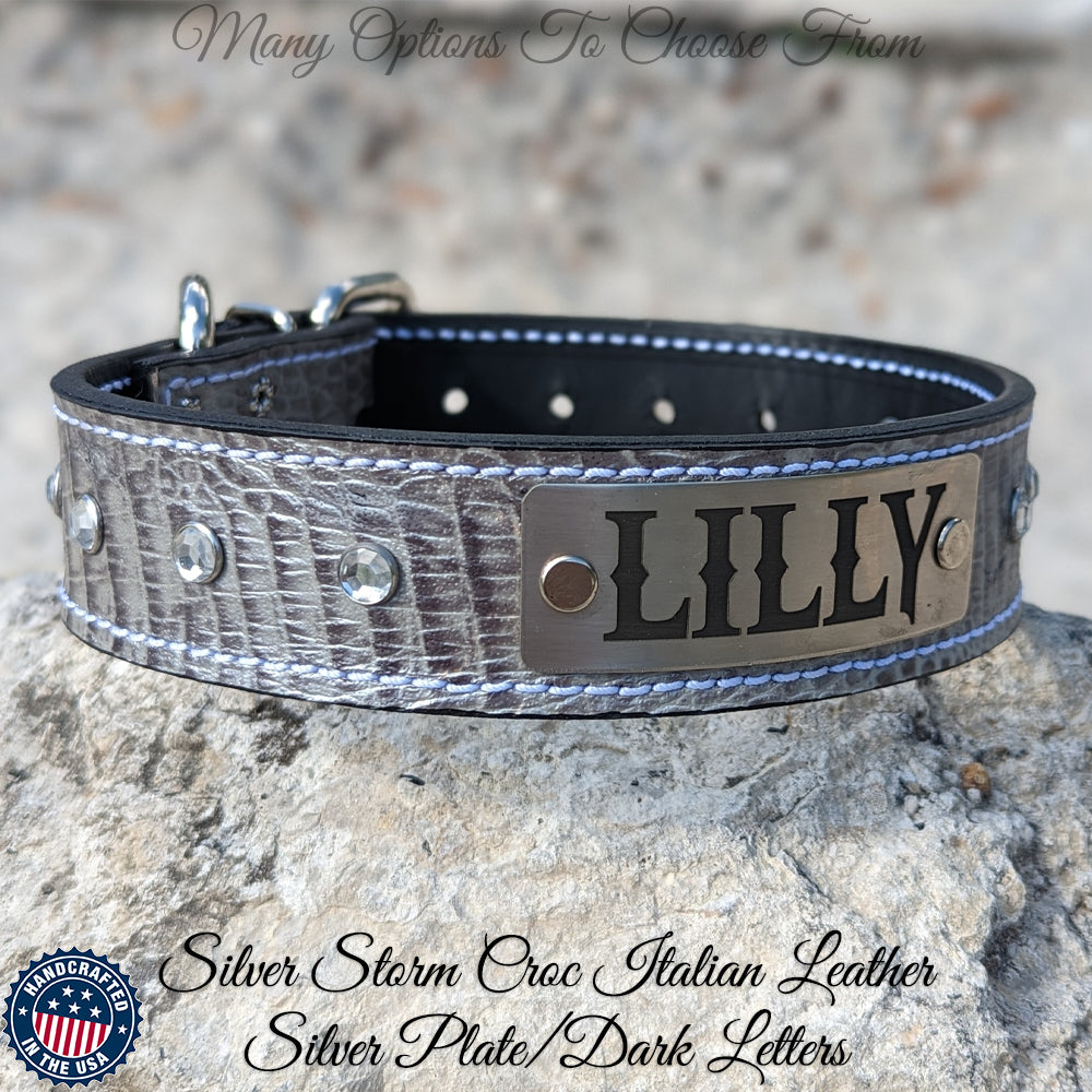 NV27 - Collar de cuero con nombre de 1 1/2" y gemas