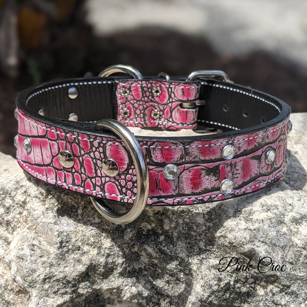 V44 - Collar de cuero para perros de 1,5" de ancho con gemas