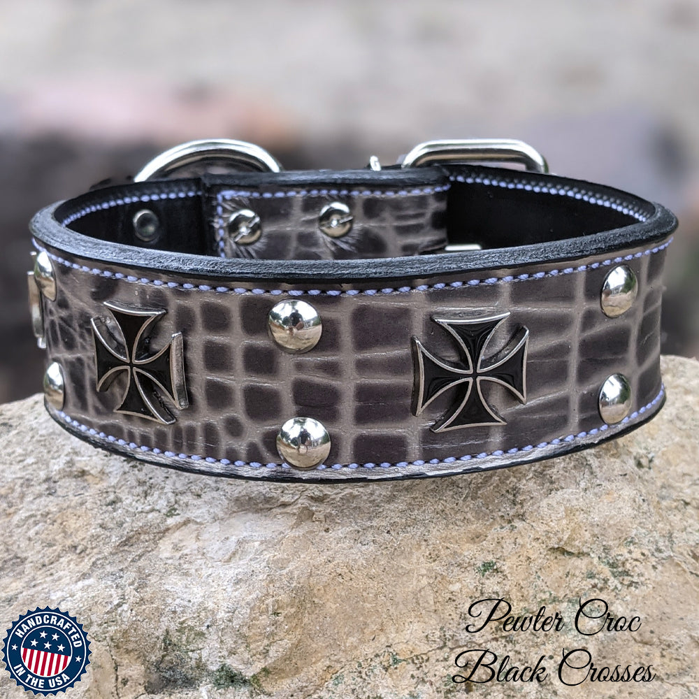 W19 - Collar de cruz de Malta con tachuelas de 2&quot;